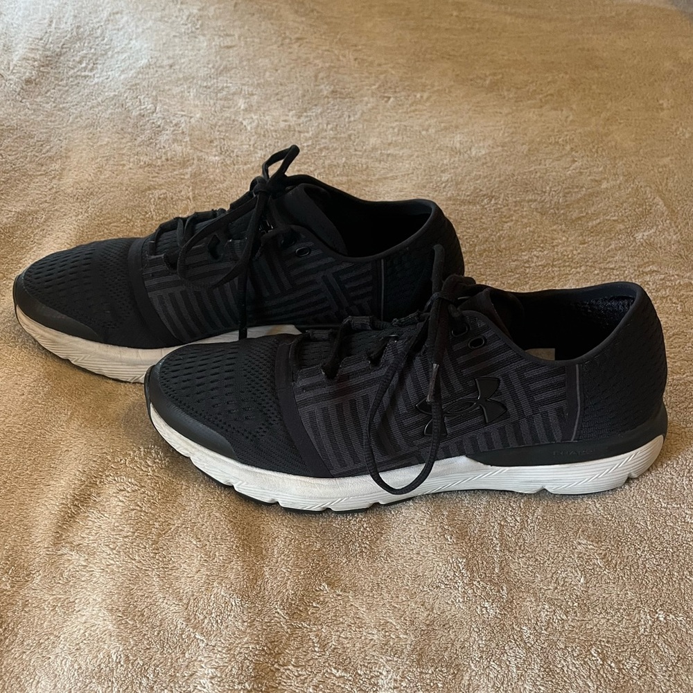 Men’s Under Armour Speerform Gemini 3 Running Shoes.Size 13. Excellent Condition